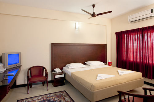 Hotel Subam Palni Buitenkant foto
