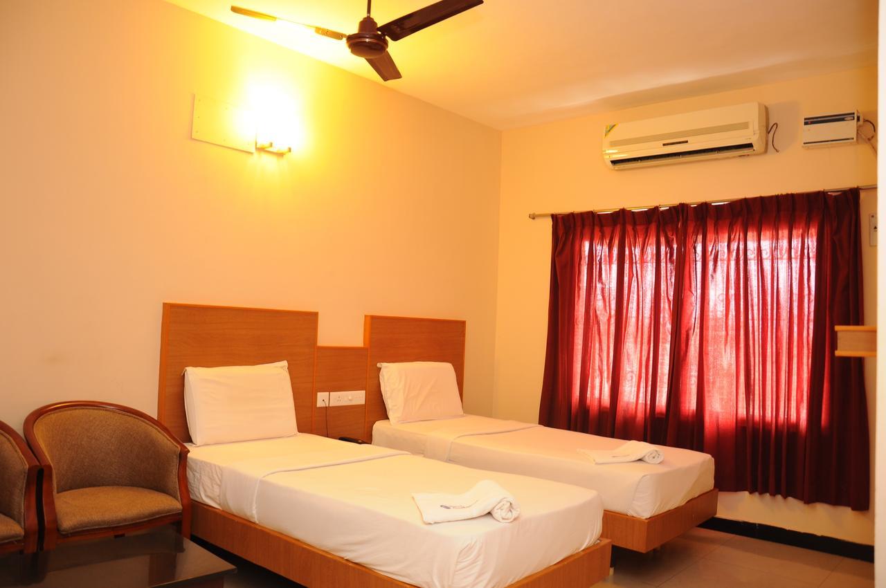 Hotel Subam Palni Buitenkant foto